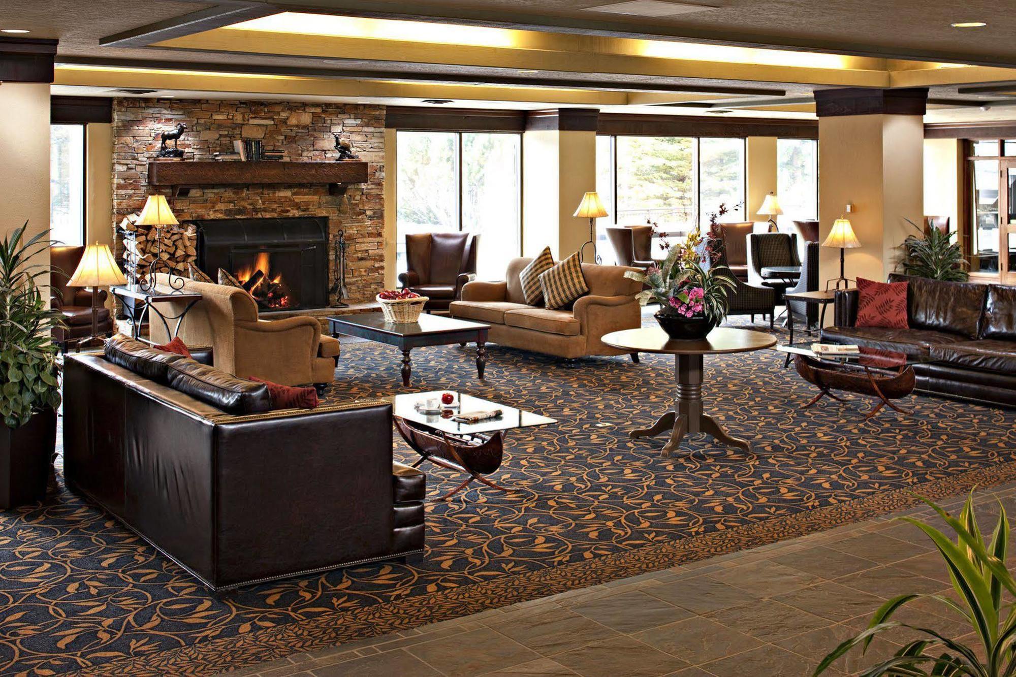 Kananaskis Mountain Lodge, Autograph Collection Buitenkant foto
